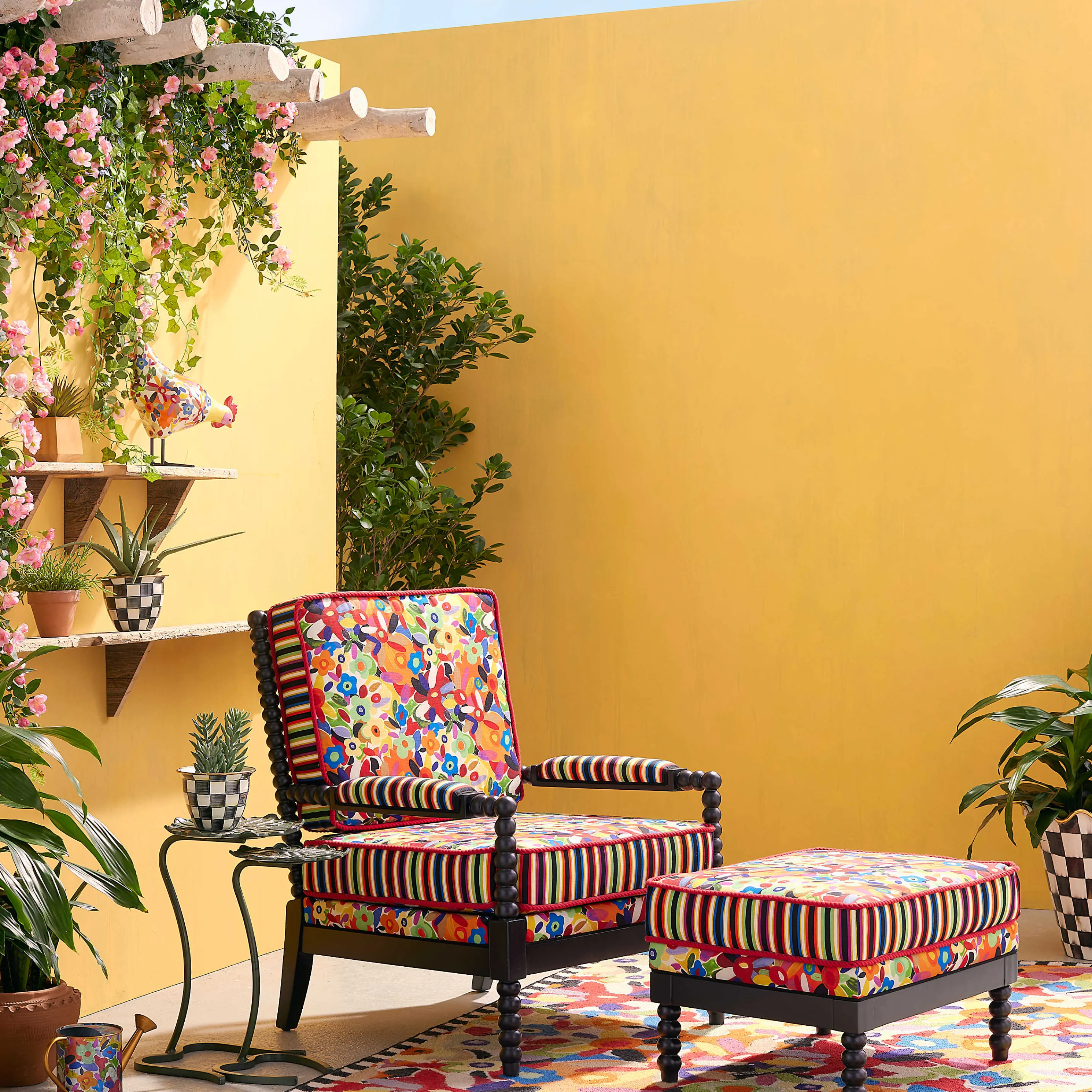 Avant Garden Outdoor Ottoman