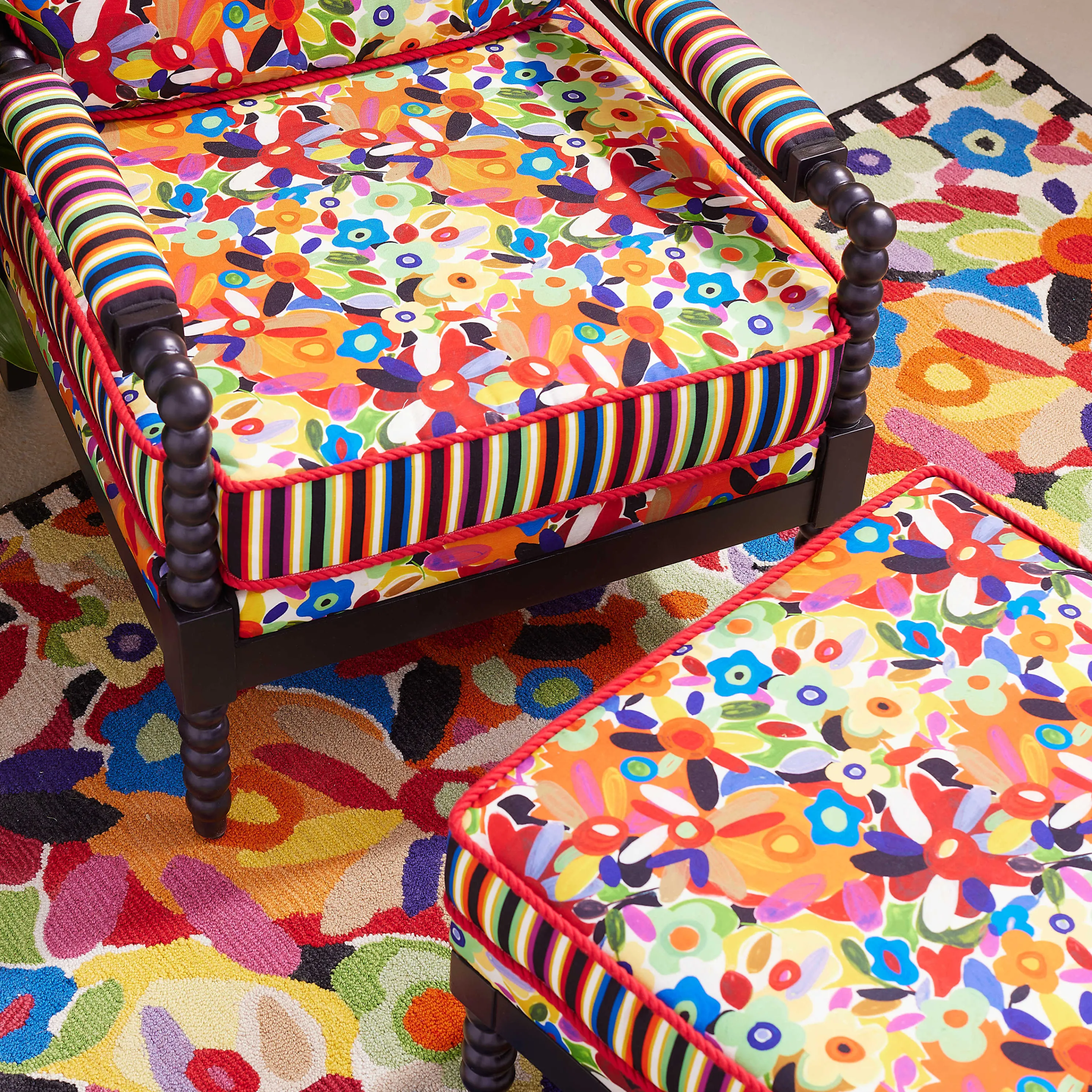 Avant Garden Outdoor Ottoman