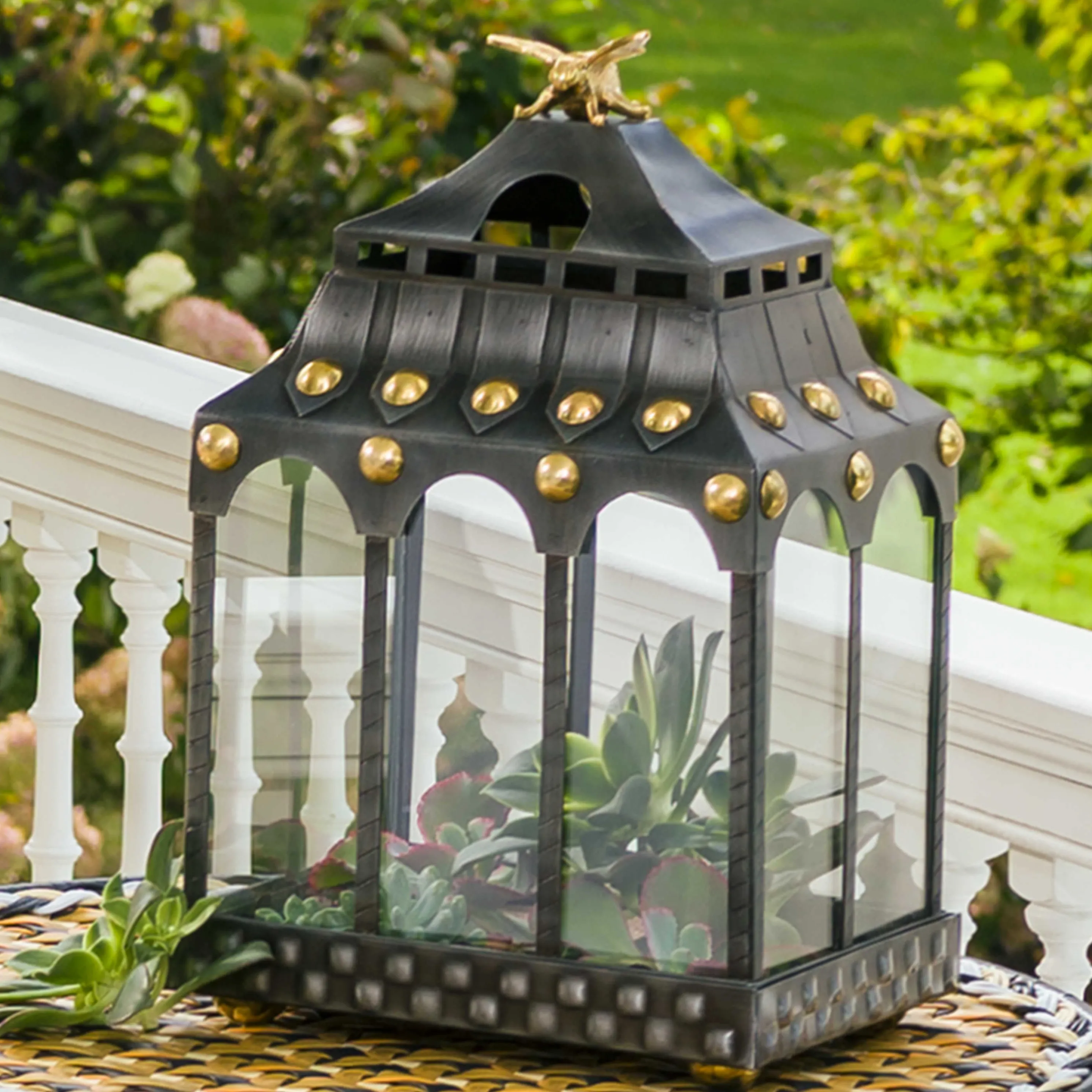 Busy Bee Lantern