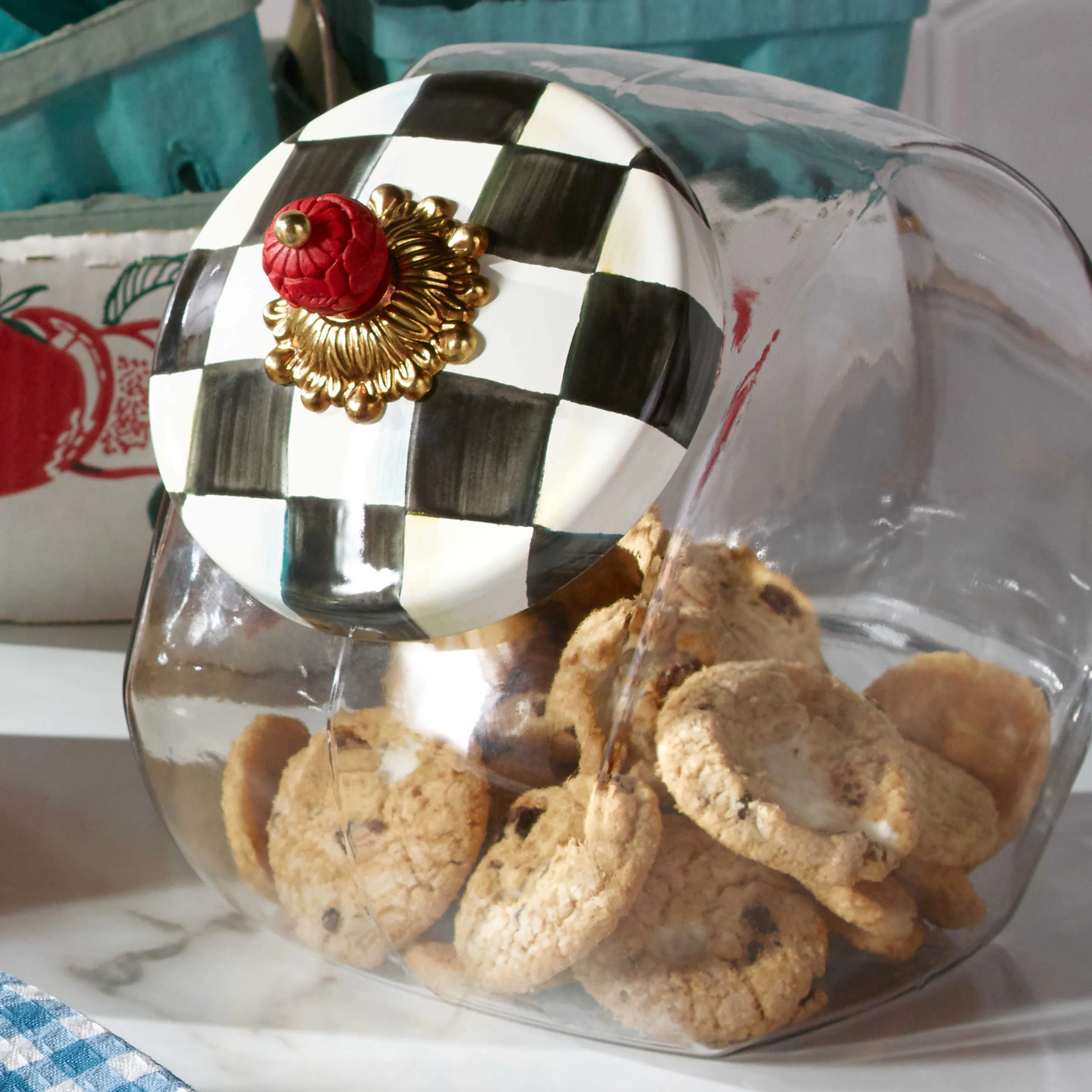 Cookie Jar With Courtly Check Enamel Lid