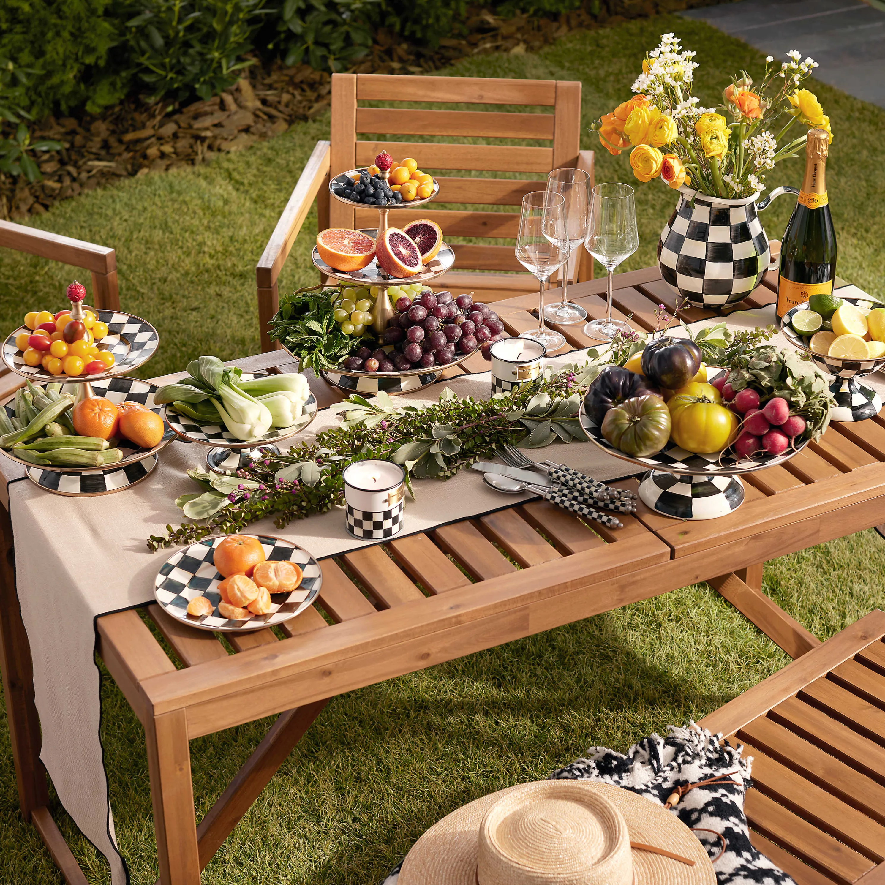 Courtly Check Enamel Two Tier Sweet Stand