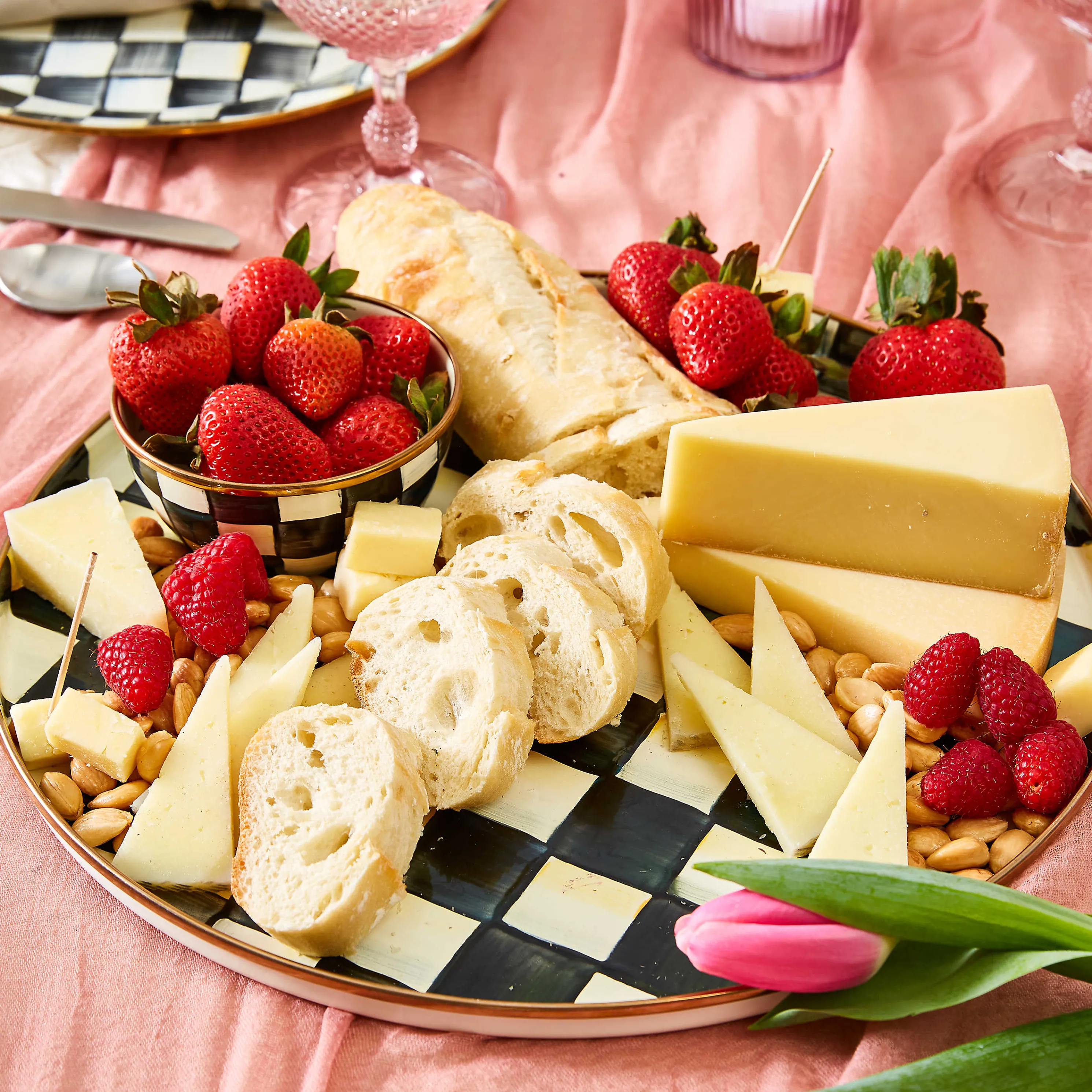 Courtly Check Enamel Pinch Bowl