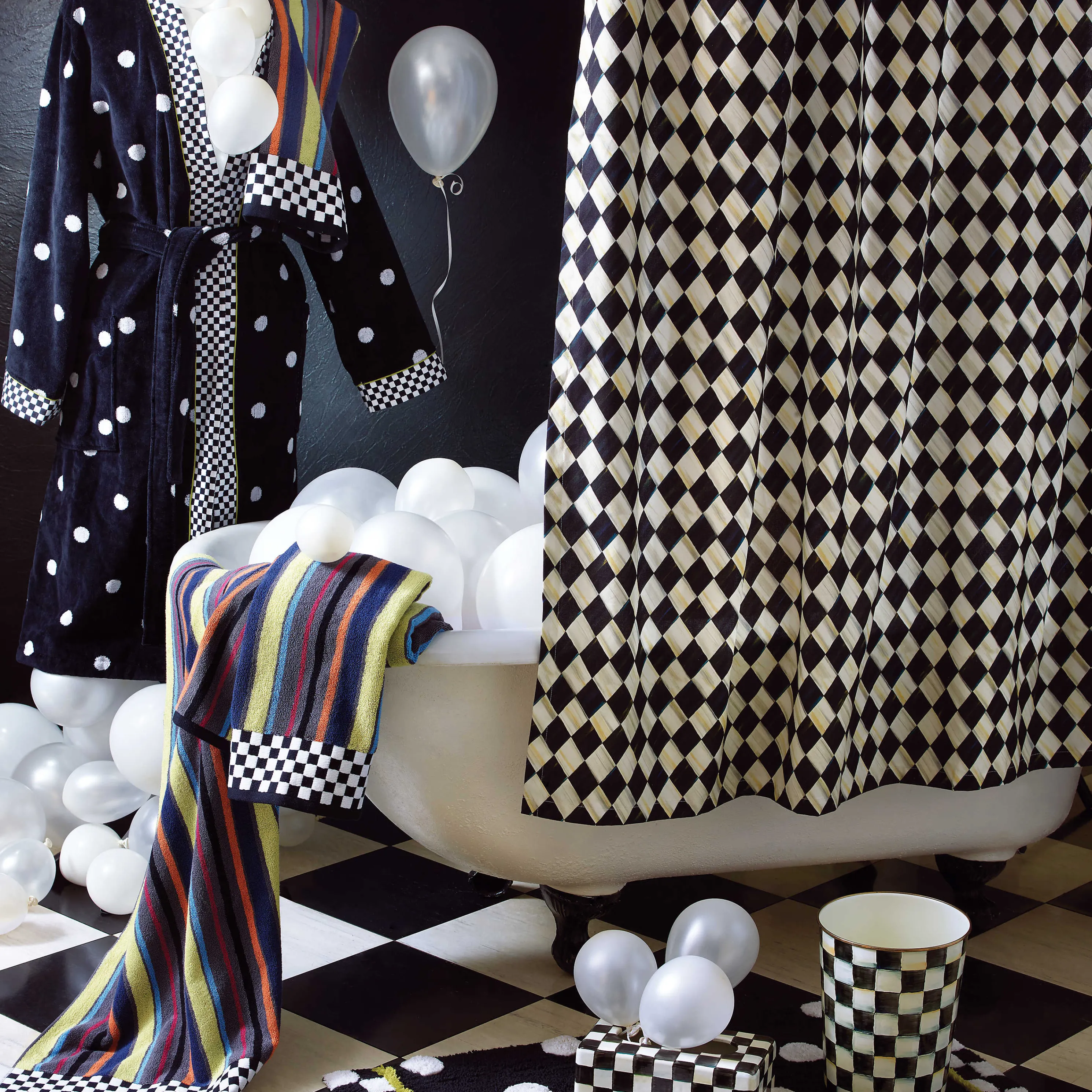 Courtly Check Enamel Waste Bin