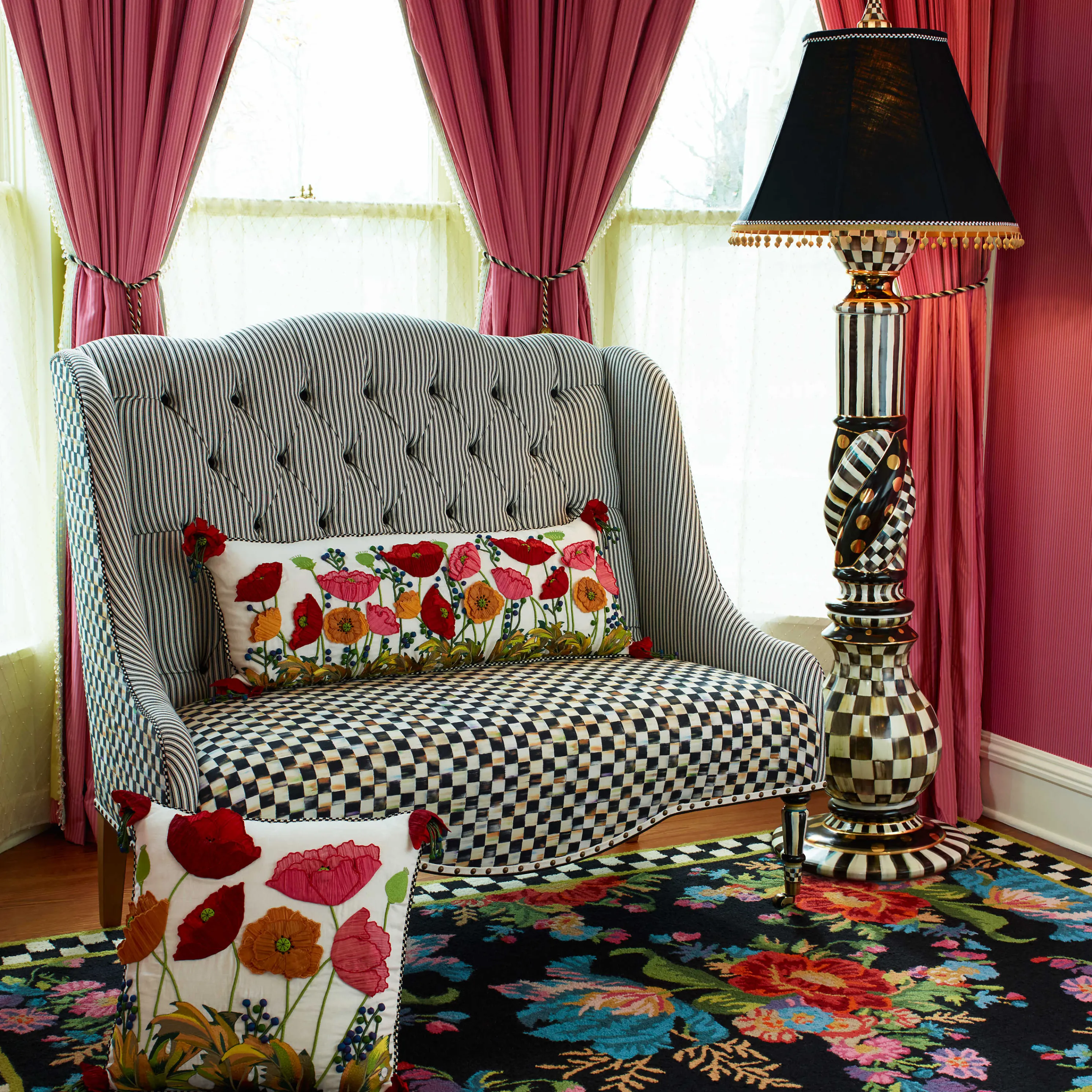 Courtly Check Floor Lamp