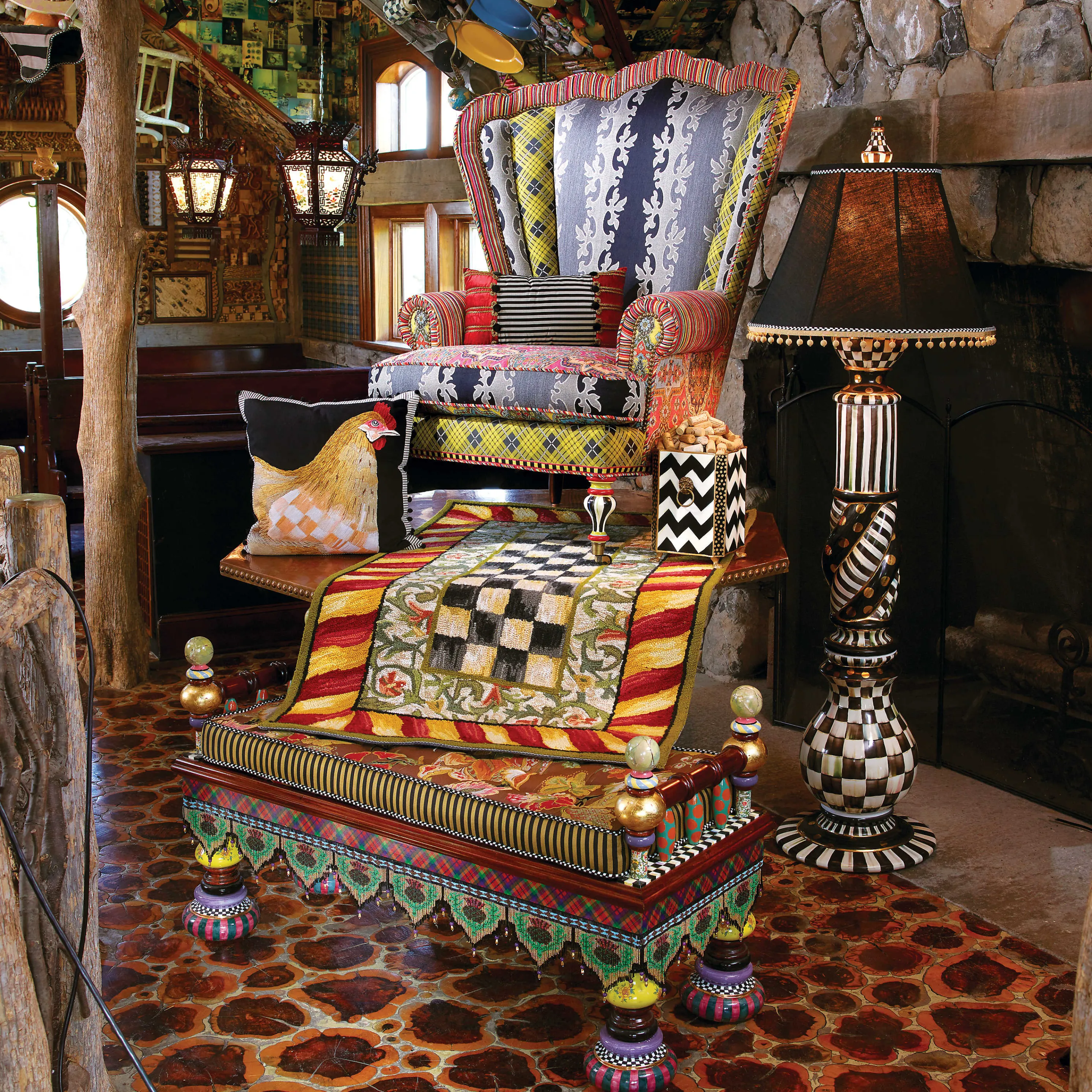 Courtly Check Floor Lamp