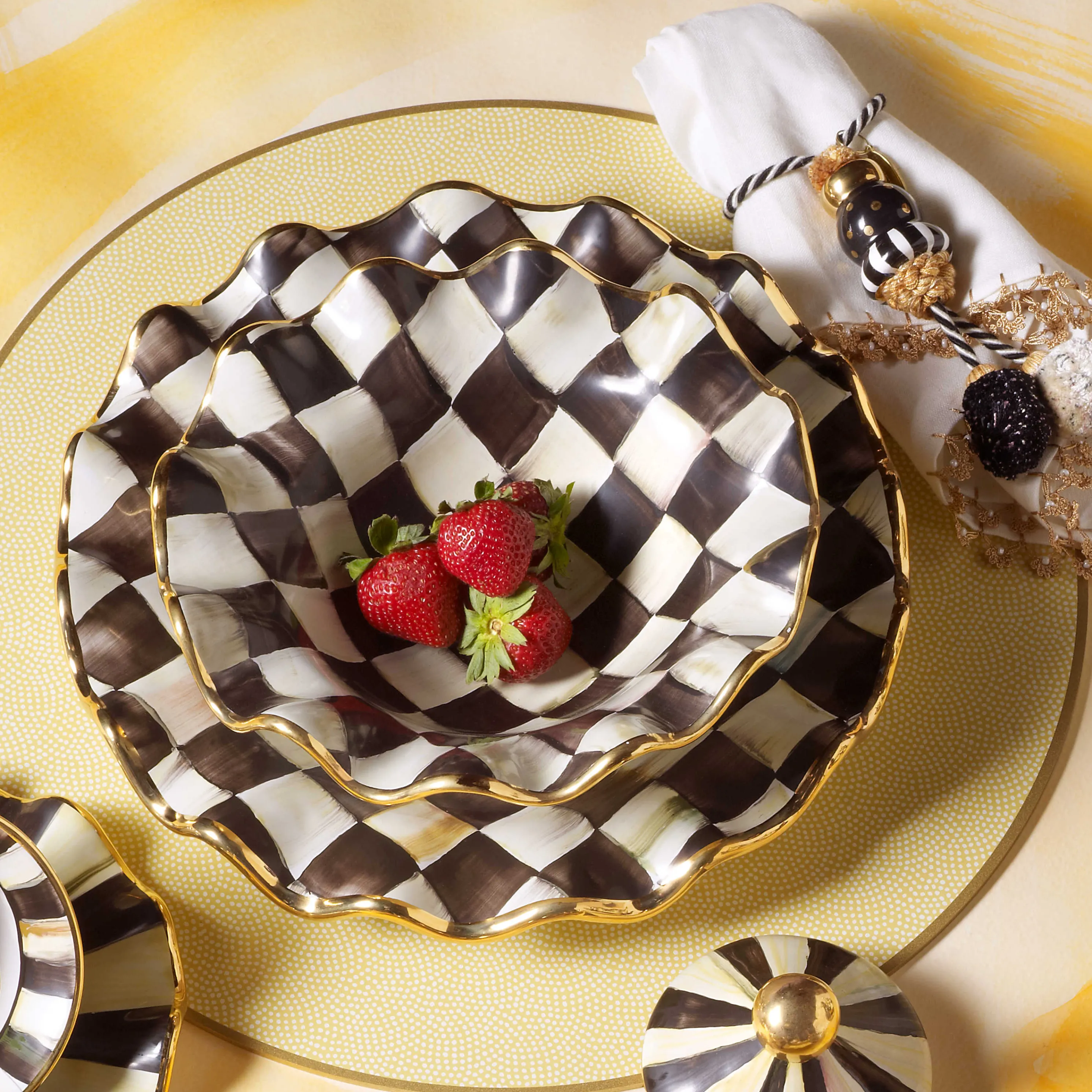 Courtly Check Fluted Breakfast Bowl