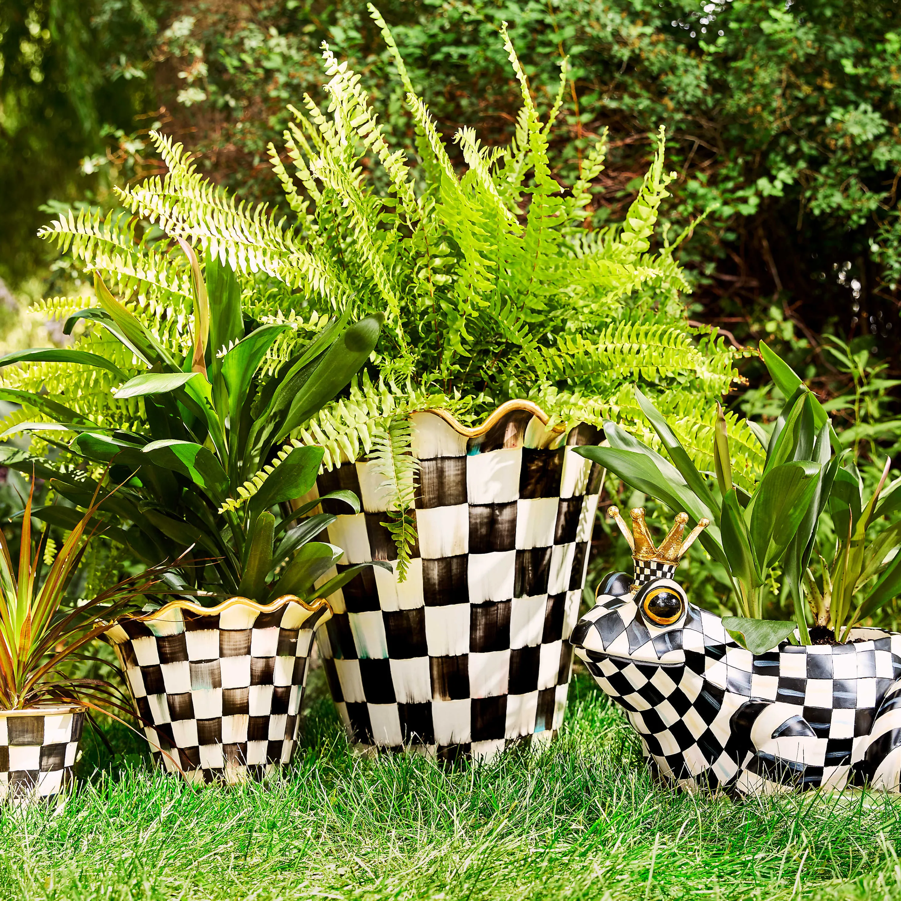 Courtly Check Jumbo Garden Pot