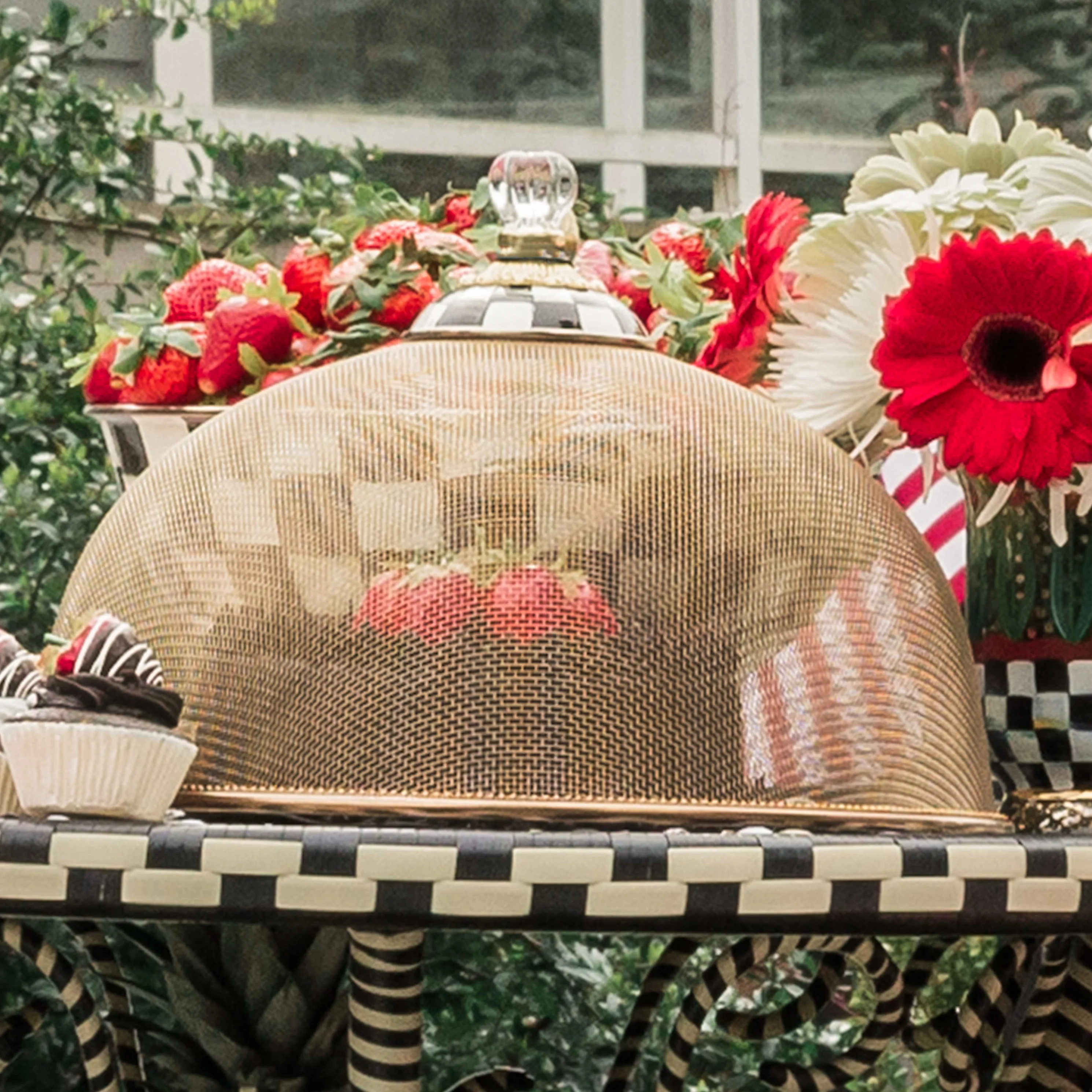 Courtly Check Mesh Dome - Large