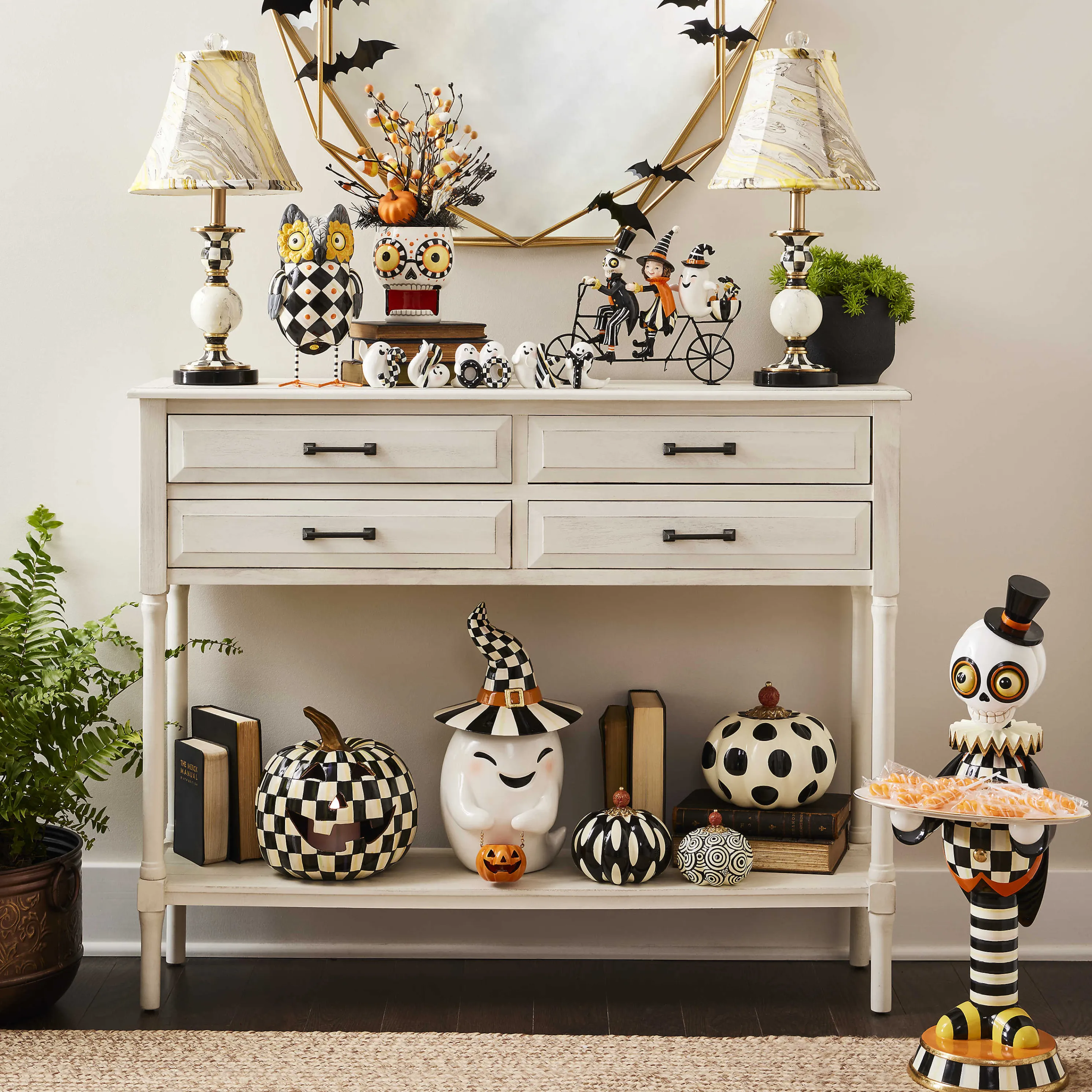 Courtly Palazzo Candlestick Lamp