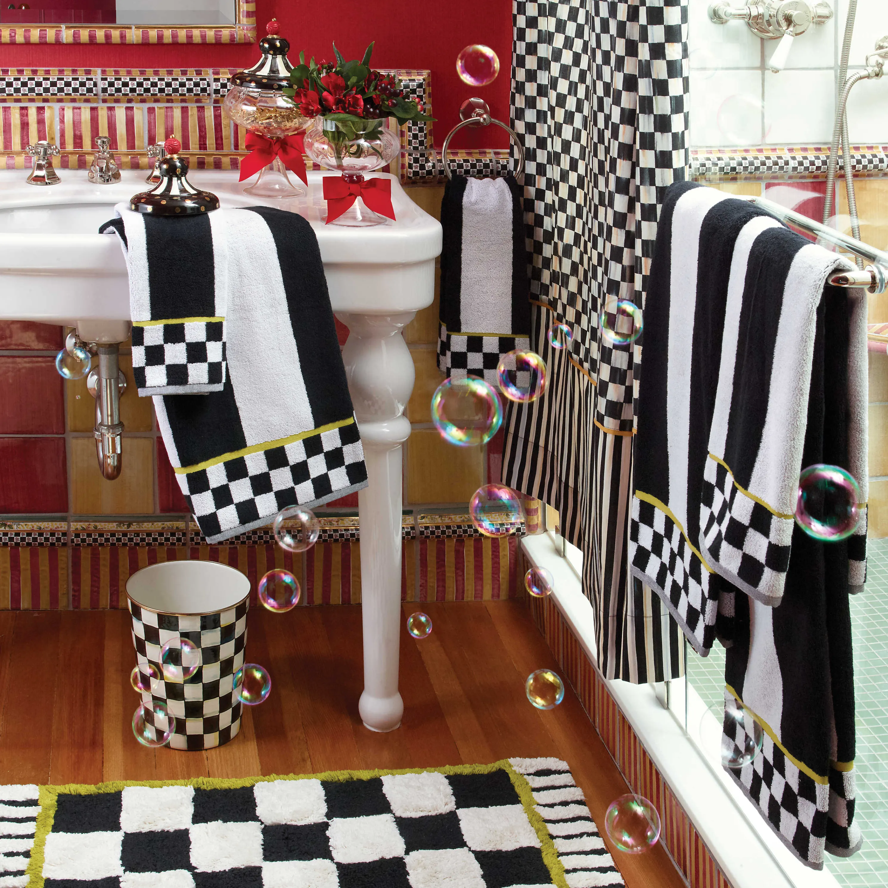 Courtly Stripe Bath Towel