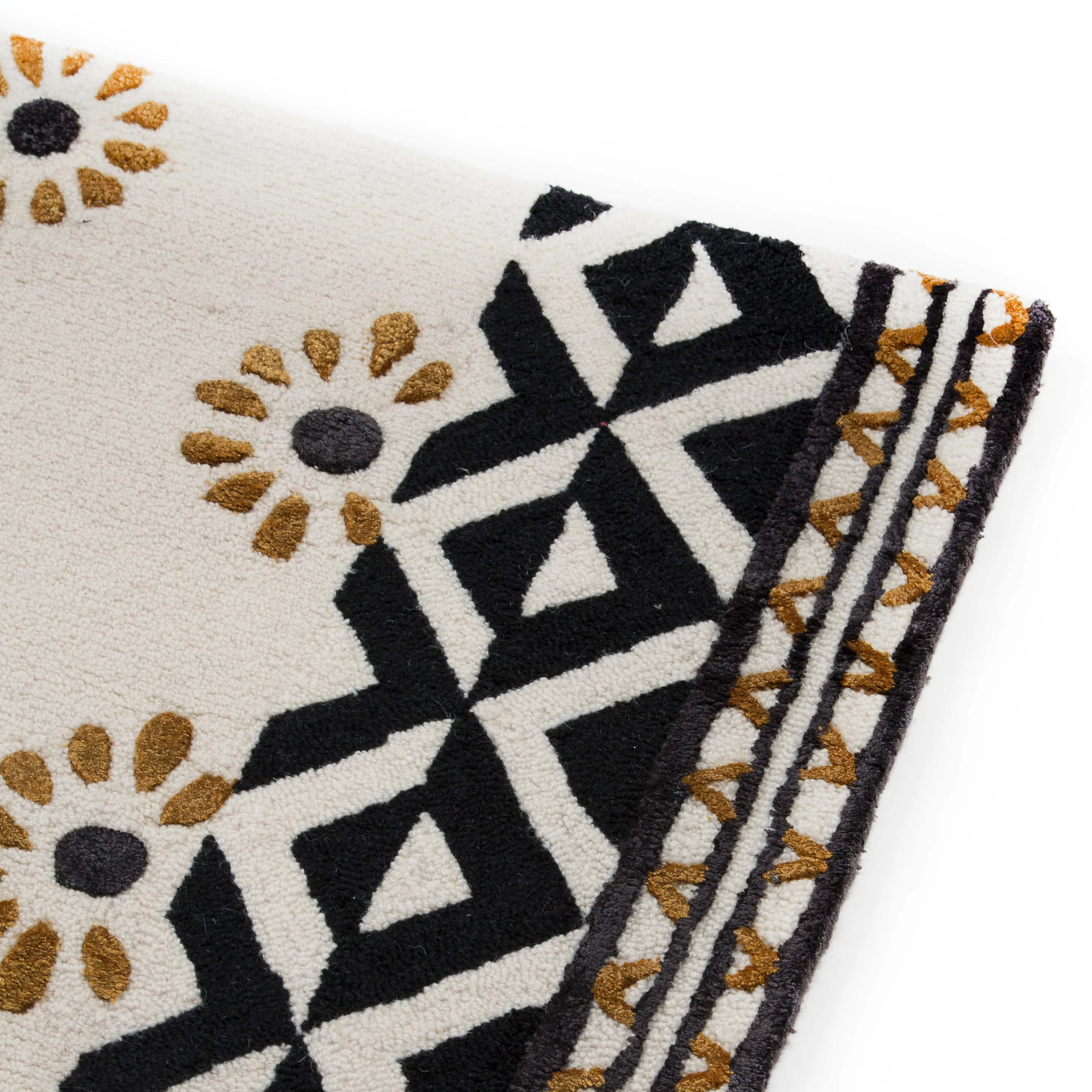 Crazy Daisy Rug - 5' X 8'