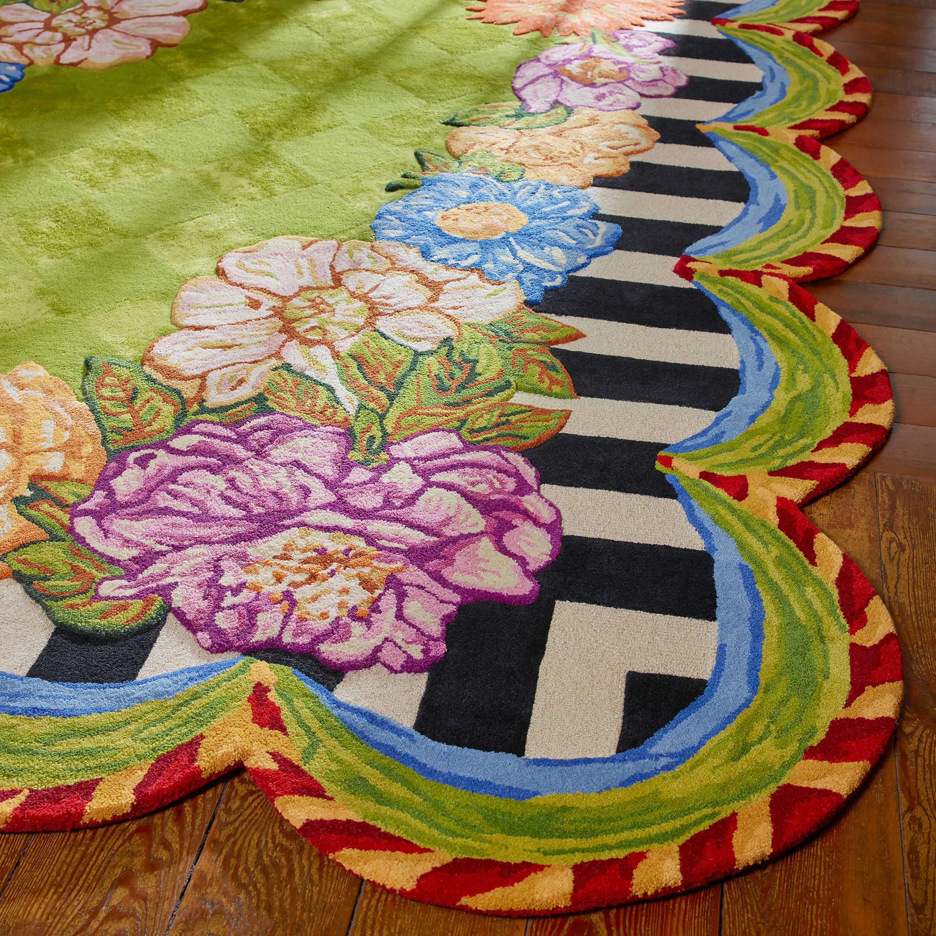 Cutting Garden Rug - 6'5" X 8'