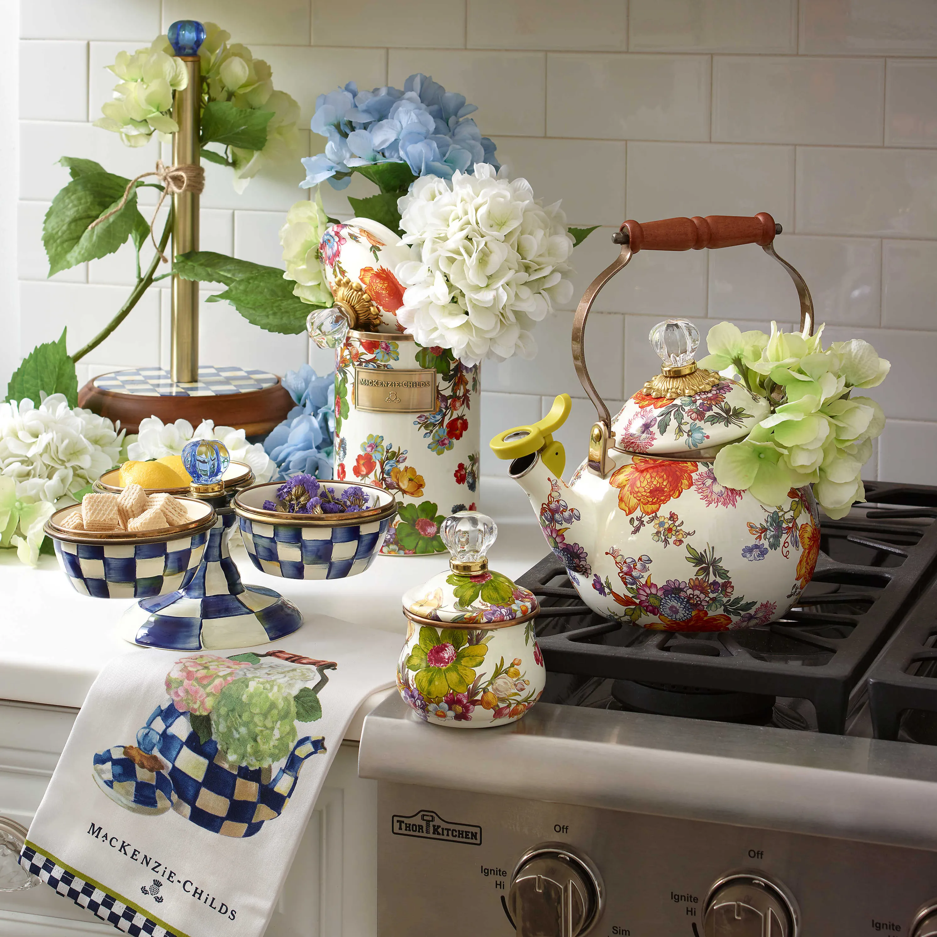 Flower Market Large Canister - White