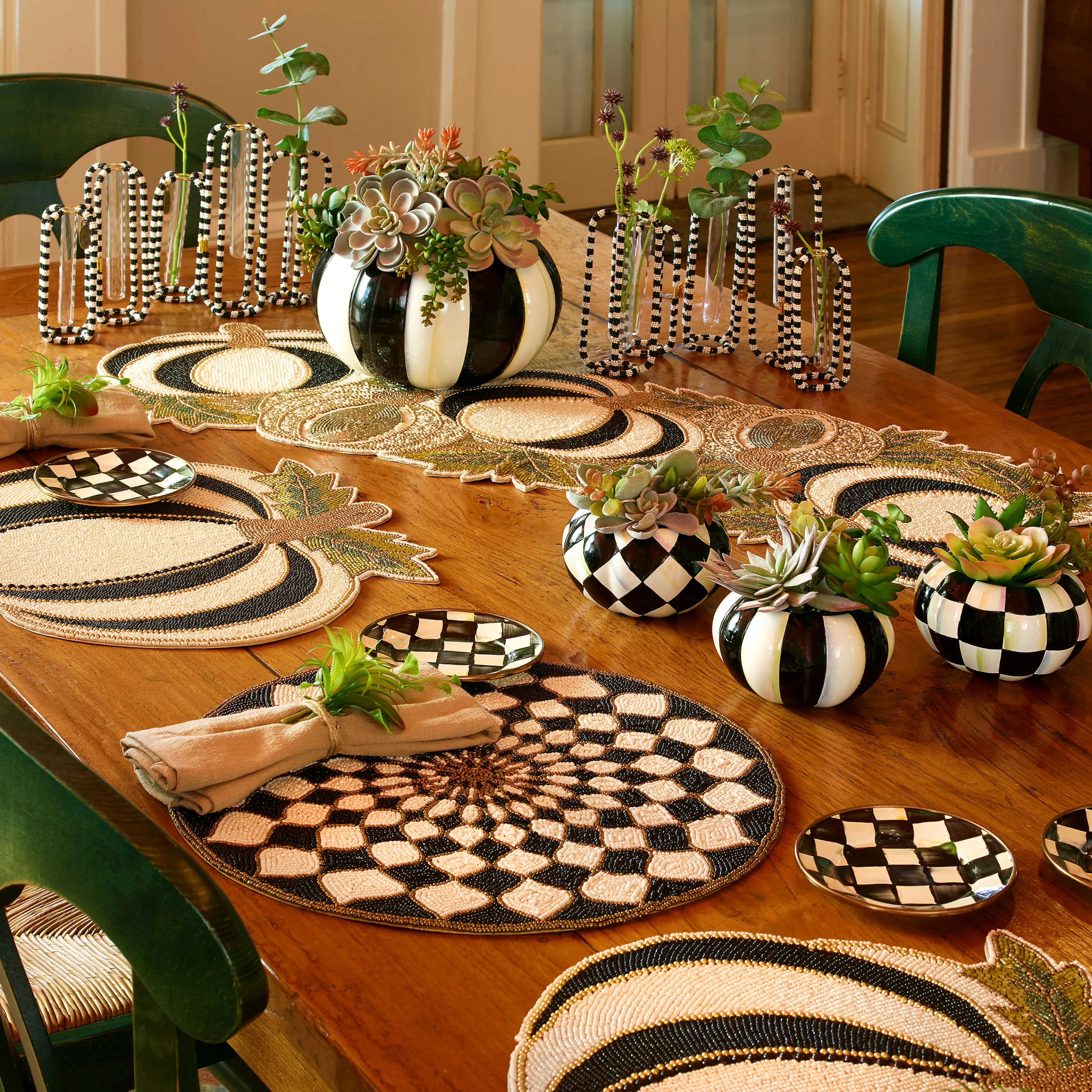 Kaleidoscope Placemat - Black & Ivory