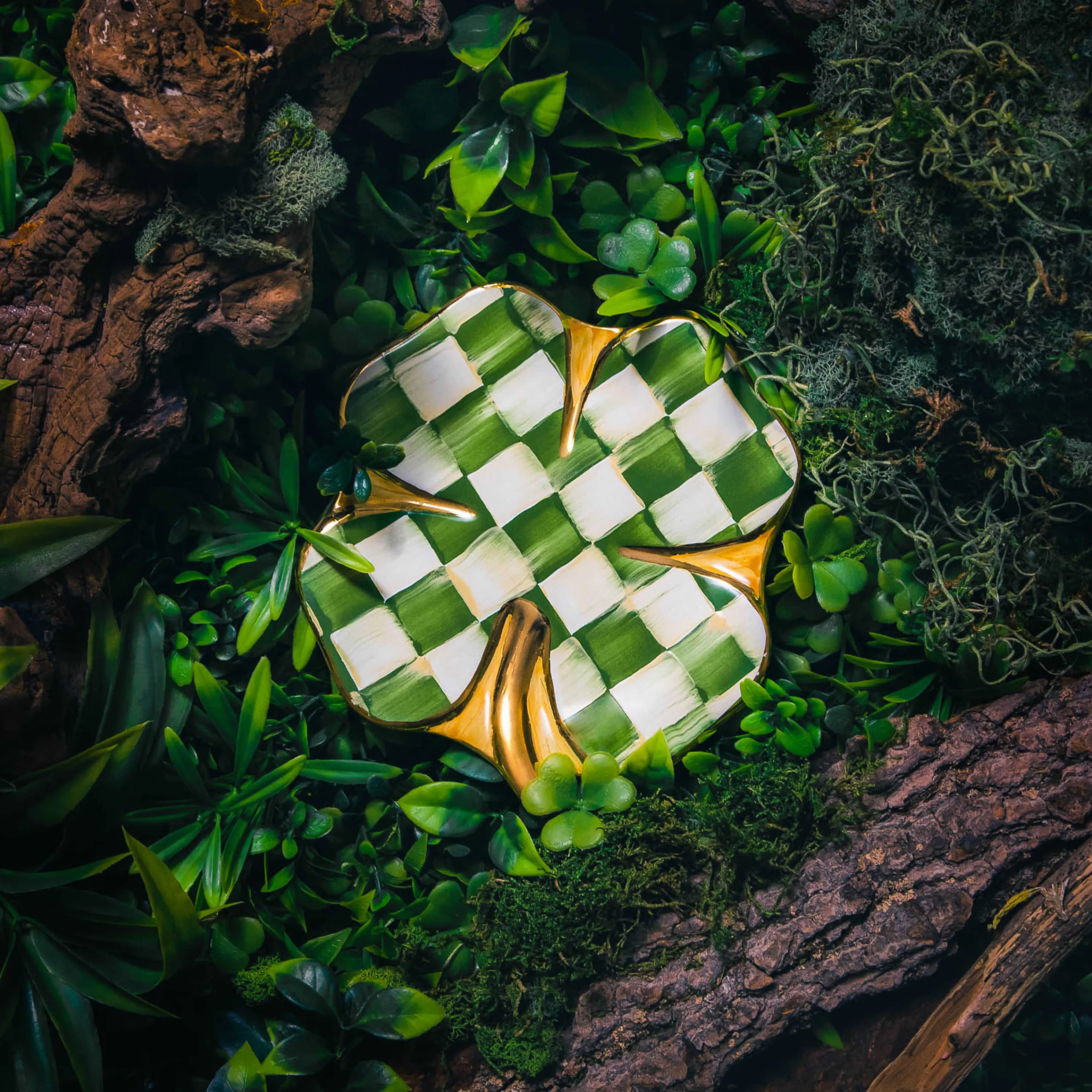 Lucky Check Clover Plate