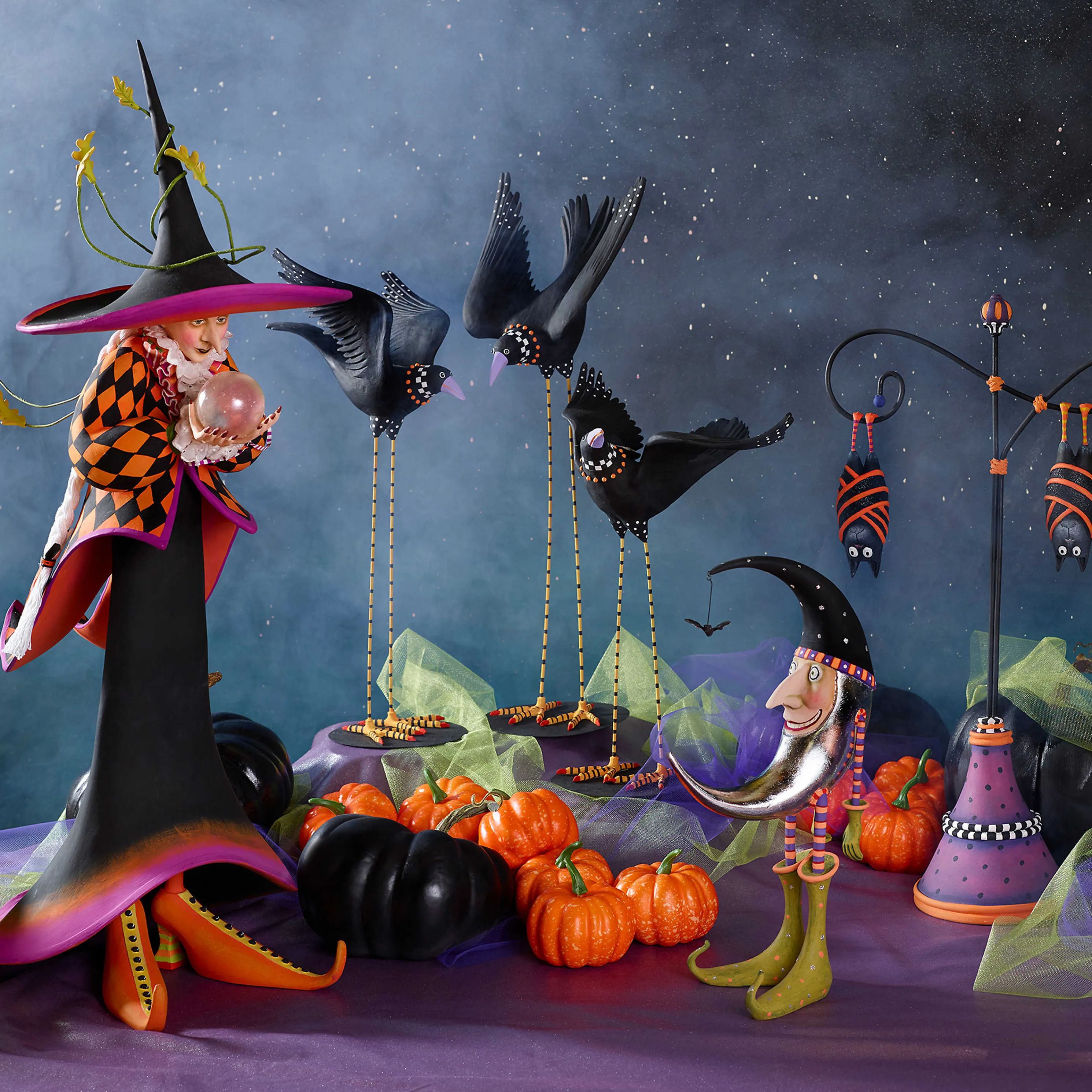 Patience Brewster Crystal Ball Witch Display Figure