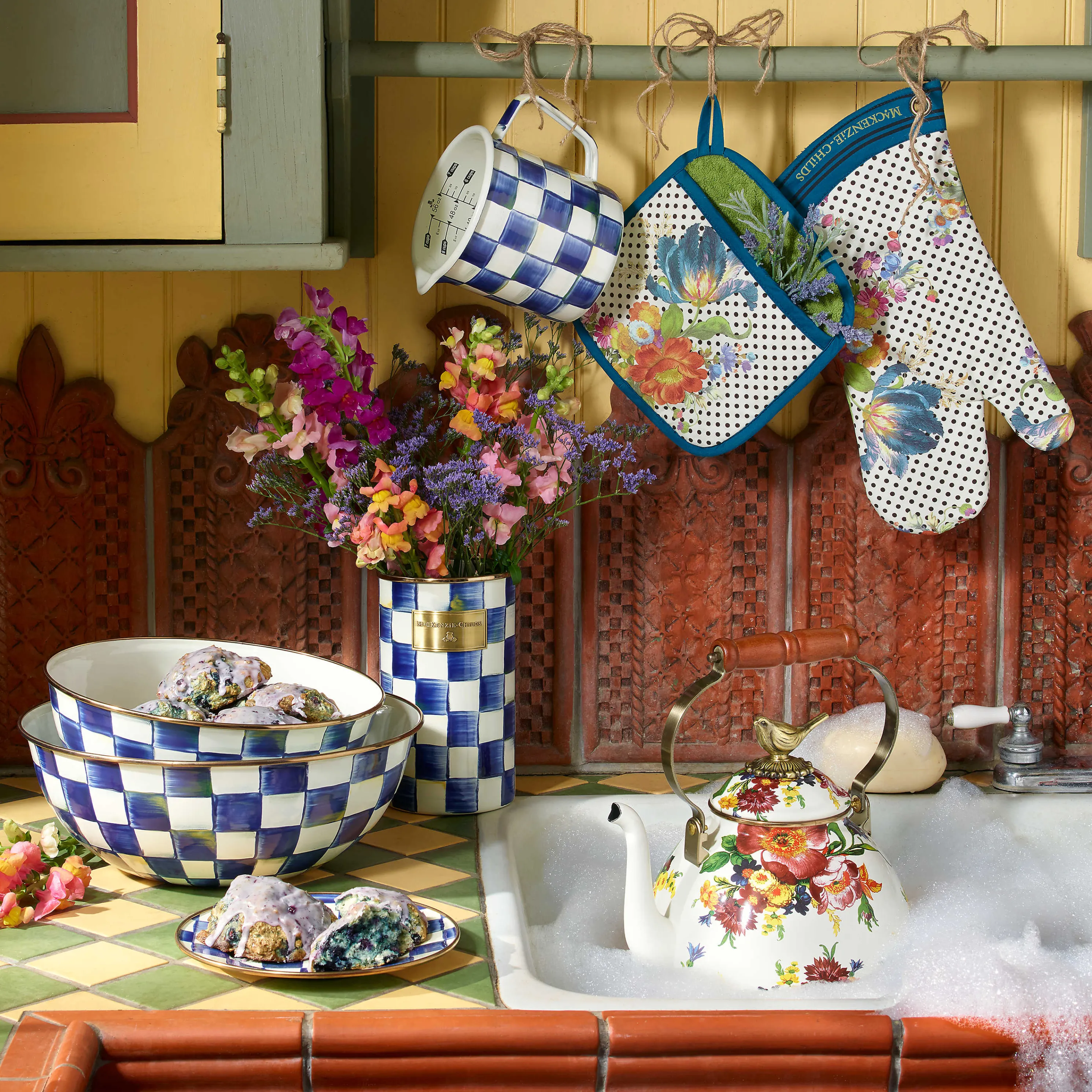 Royal Check Enamel Everyday Bowl - Large