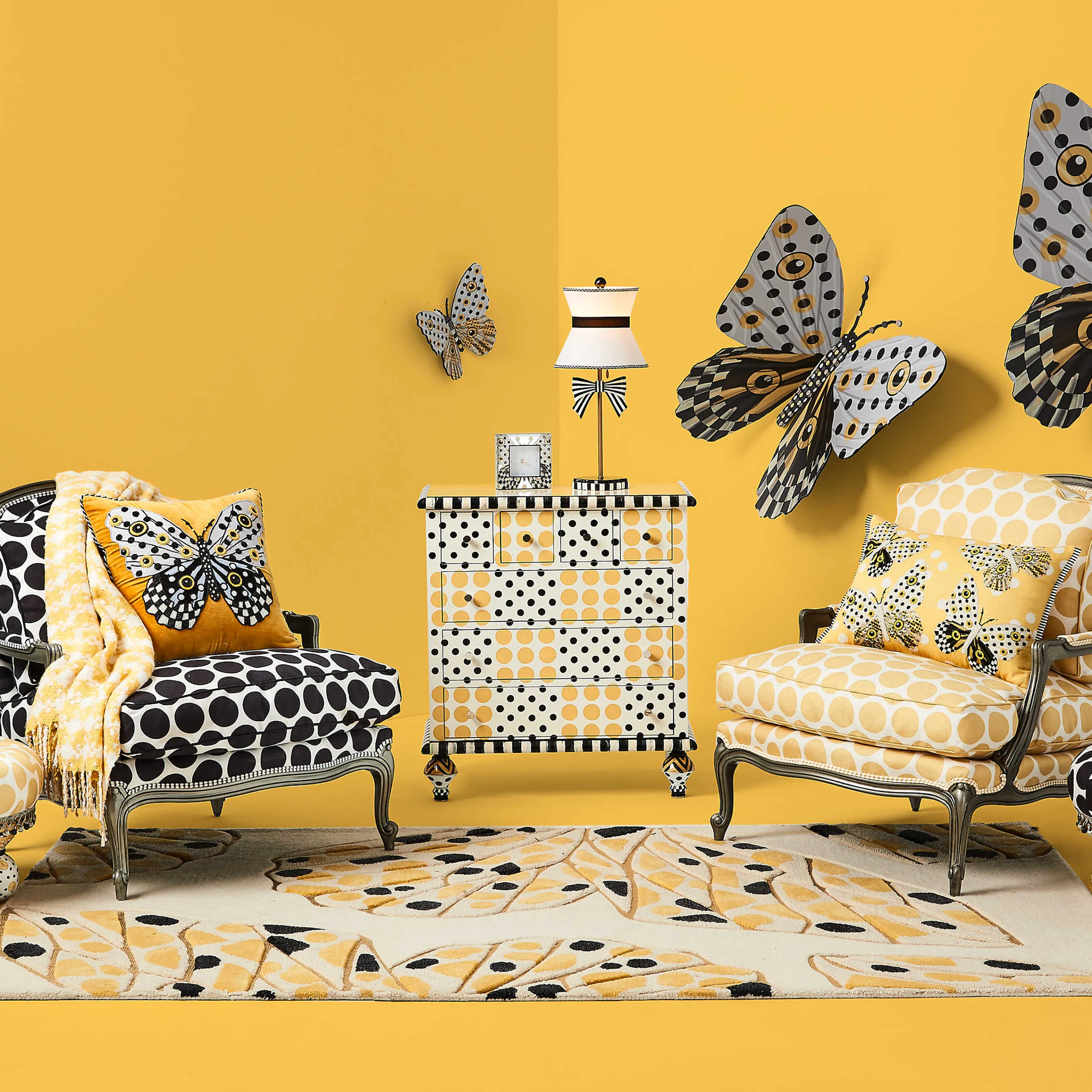 Spot On Accent Chest